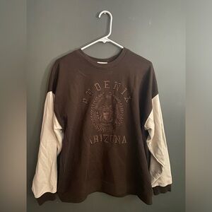 Garage Brand Oversized Sweatshirt- Brown w/ Cream sleeves- Size (unknown)